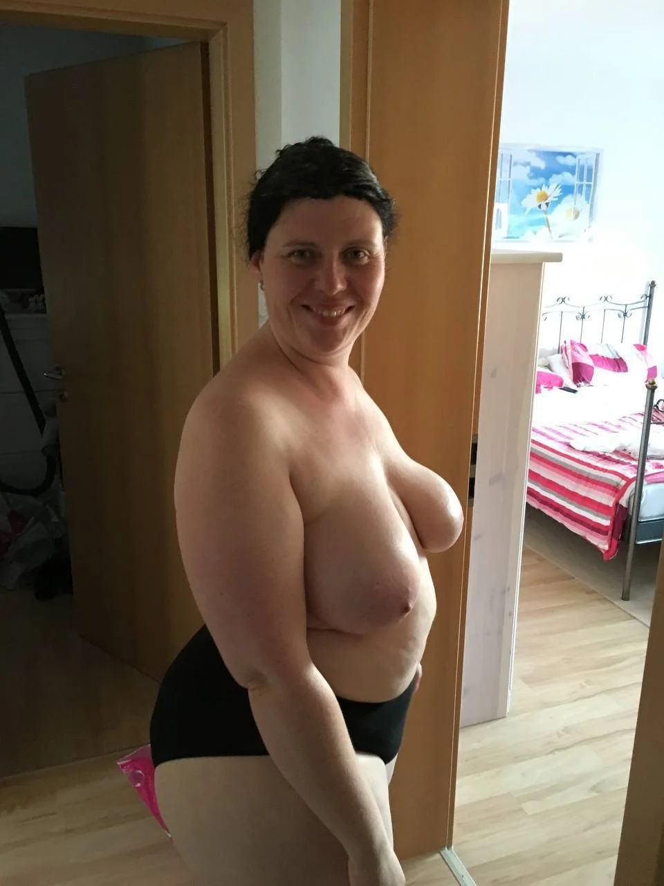 Random Sluts image 3