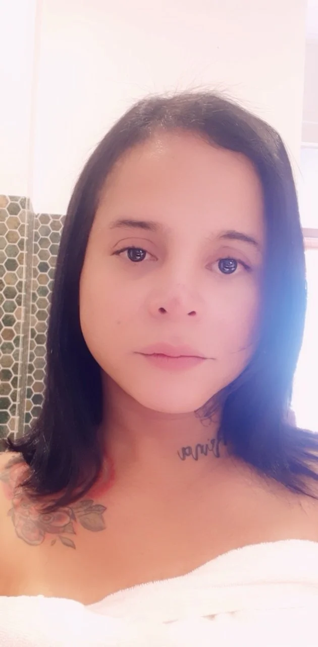 SEXY MADELYNA BACKER TRANS image 3
