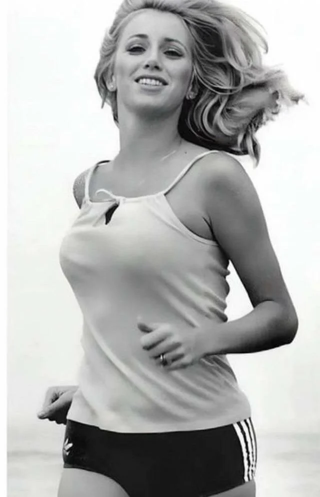 Suzanne Somers Was Such Gorgeous Goddess BackInTheDay She Had Such Gorgeous Tits & BangingBody RIP😔 image 18