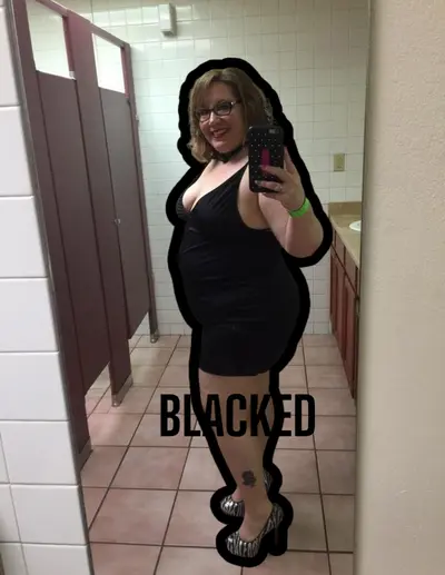Sexy Qos hotwife cover image