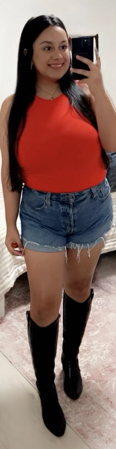 Latina slut who knows her ? main image