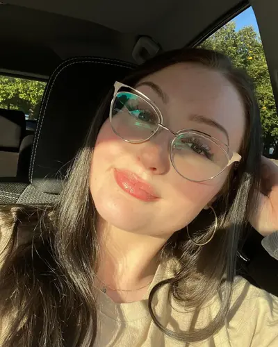 PAWG college slut Shelby exposed cover image
