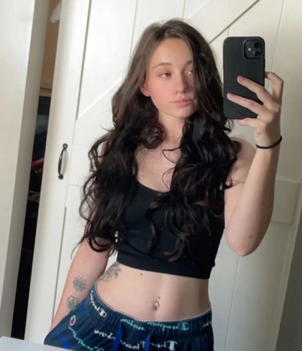 stupid webslut had to private her ig after leaking her nudes. message me if you want it image 2