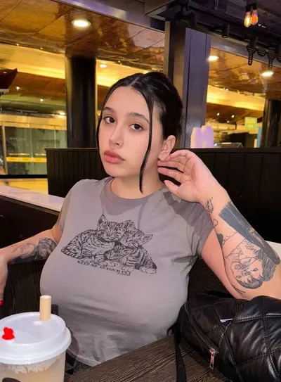 Agustina Gallardo (@dead.bxbi) • Fotos y videos cover image