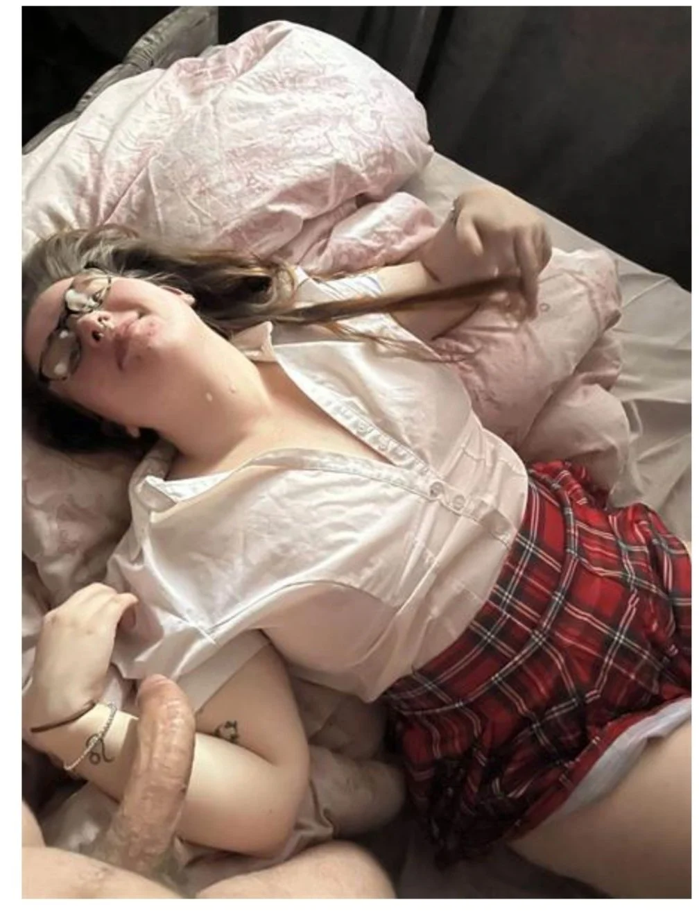 Cheating wife image 5
