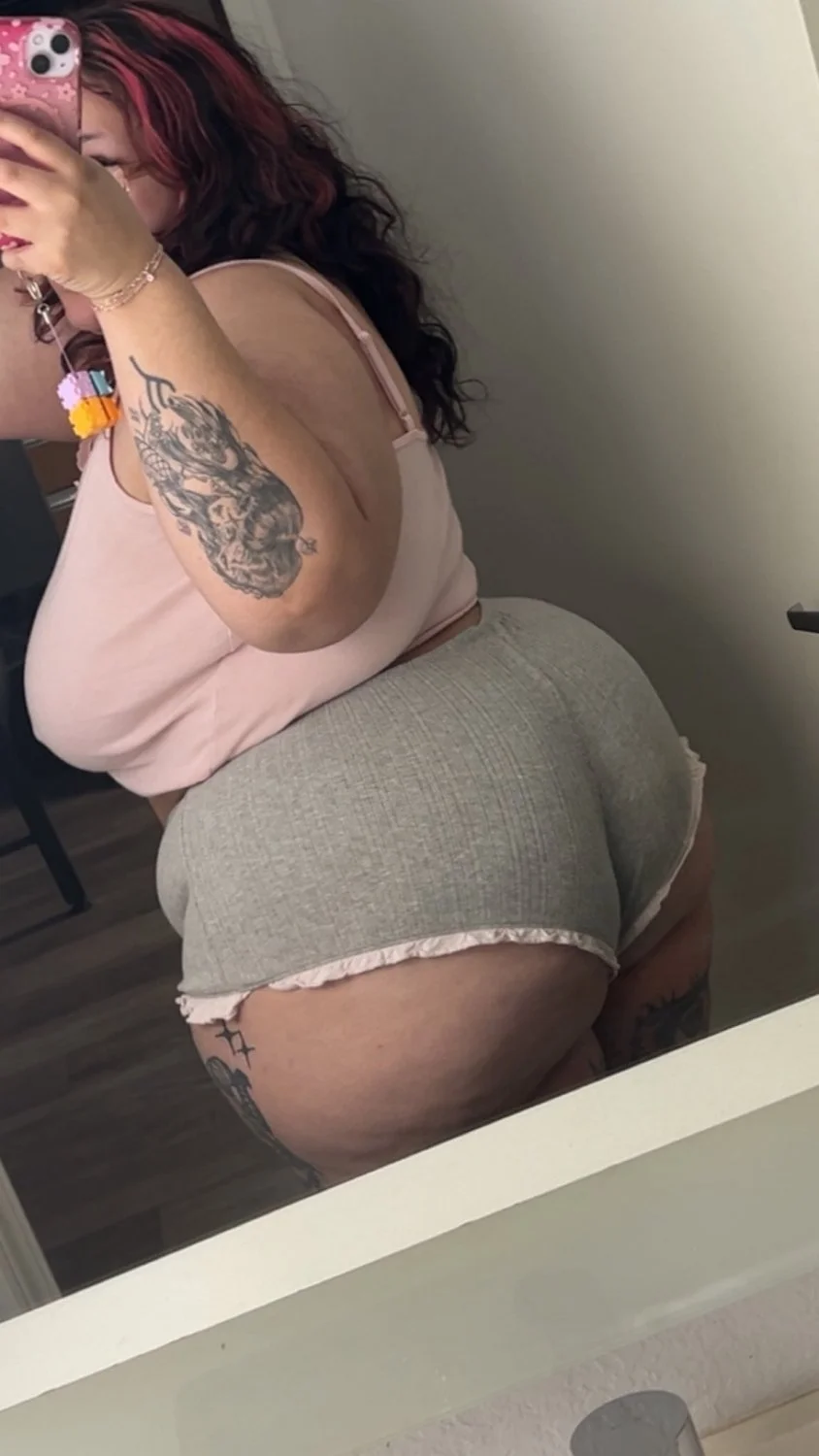 Th1cK lAt1nA bbW bo0tY !! image 10