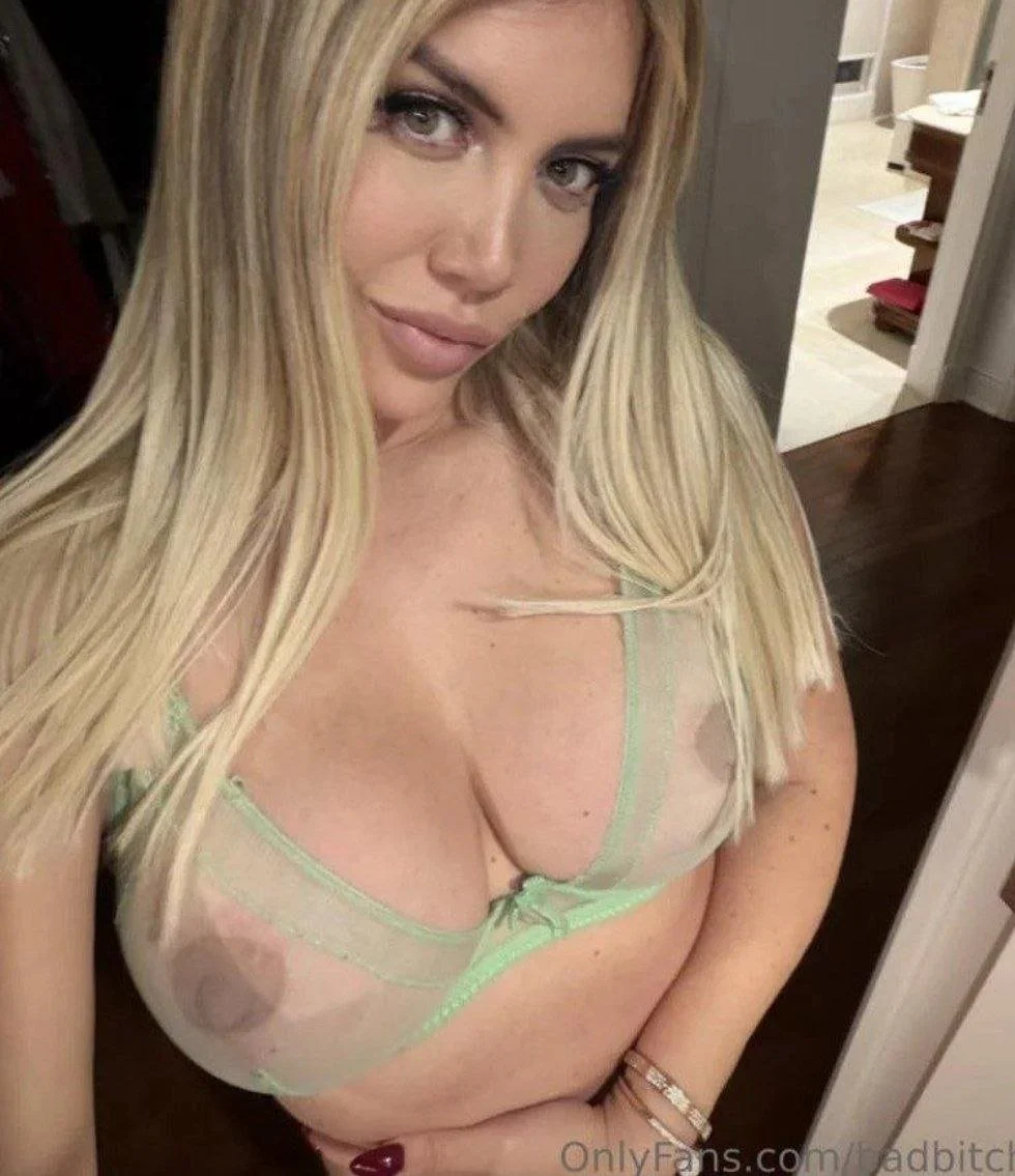 Wanda Nara tetona argentina 🔥 image 12