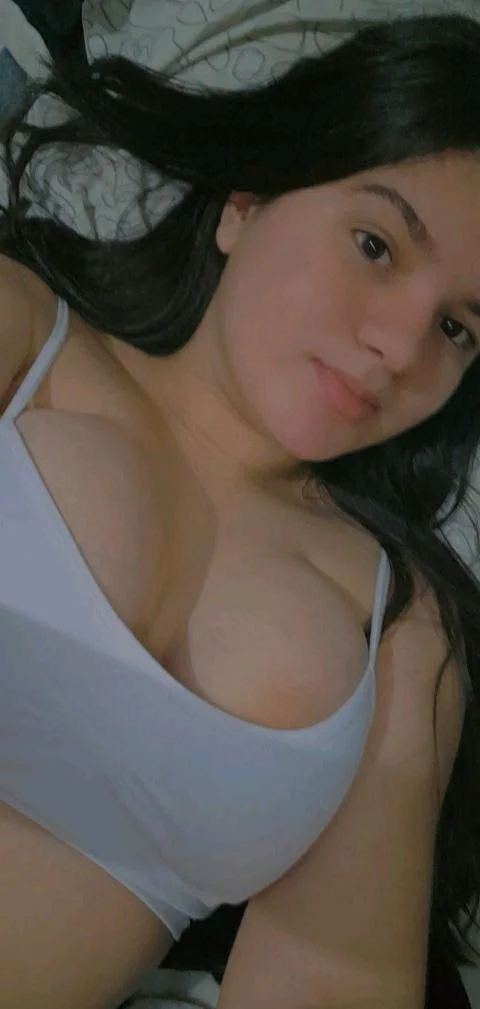 Very beautiful cute Arab girl image 5