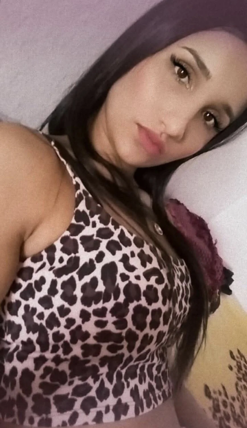 Jade oliveira image 5