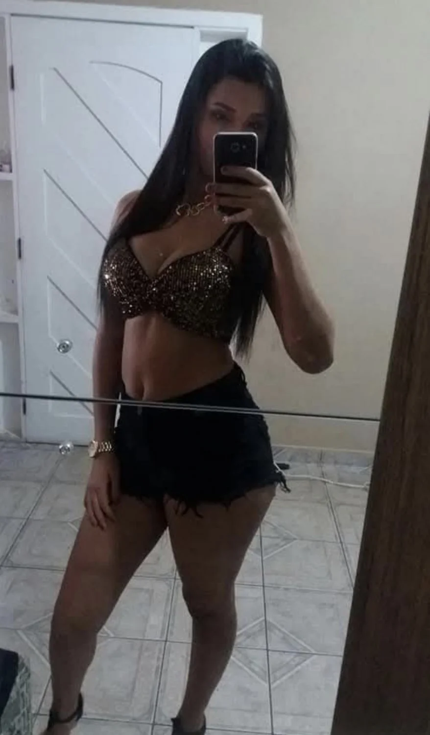 Jade oliveira image 6