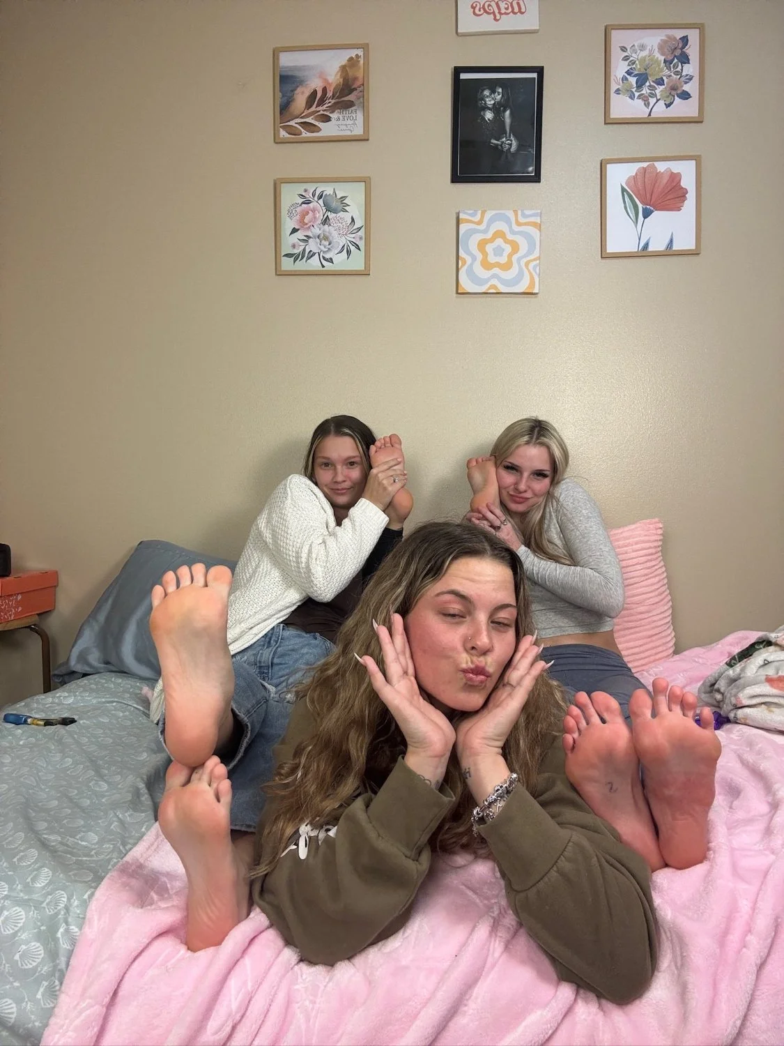 Amiguinhas Lindas 👅👅👅👅👅👅 image 27