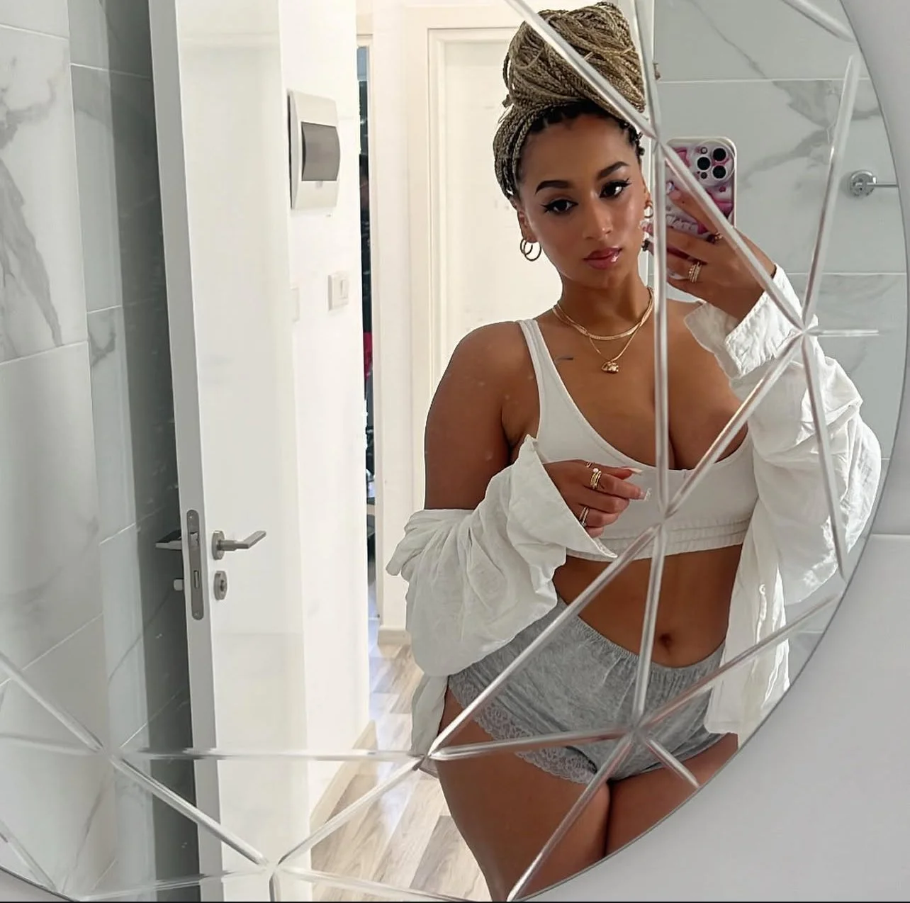 🇩🇪more Naomi🍑😍 image 4