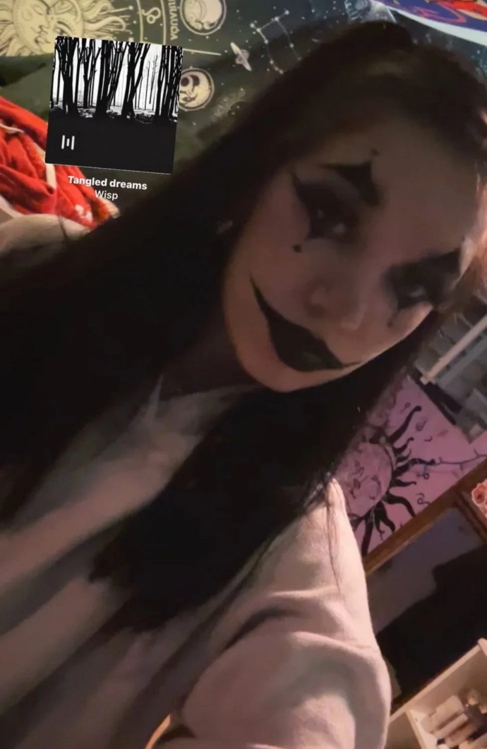 First Person to Trib my Gf little sister gets my gf nudes. Good luck main image