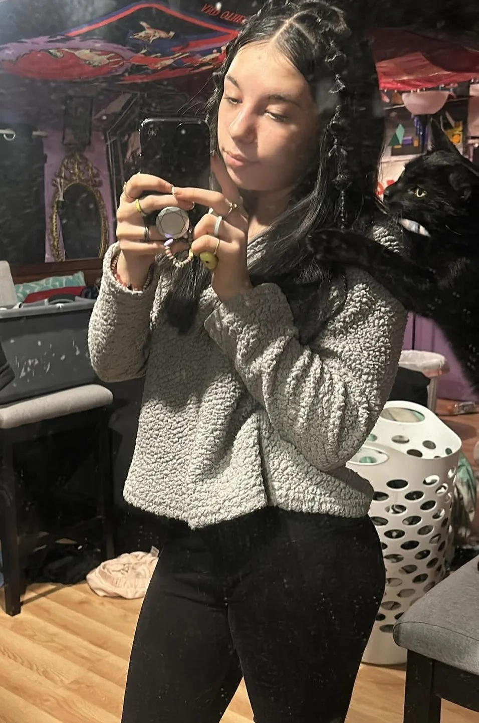 First Person to Trib my Gf little sister gets my gf nudes. Good luck image 13