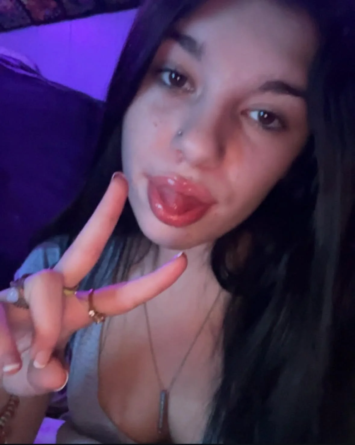 First Person to Trib my Gf little sister gets my gf nudes. Good luck image 8