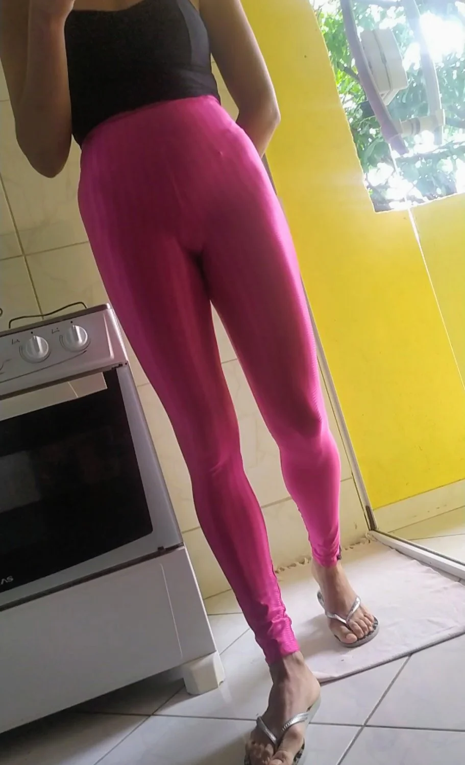 Tá cada vez mas gostosa essa prima vadia image 6