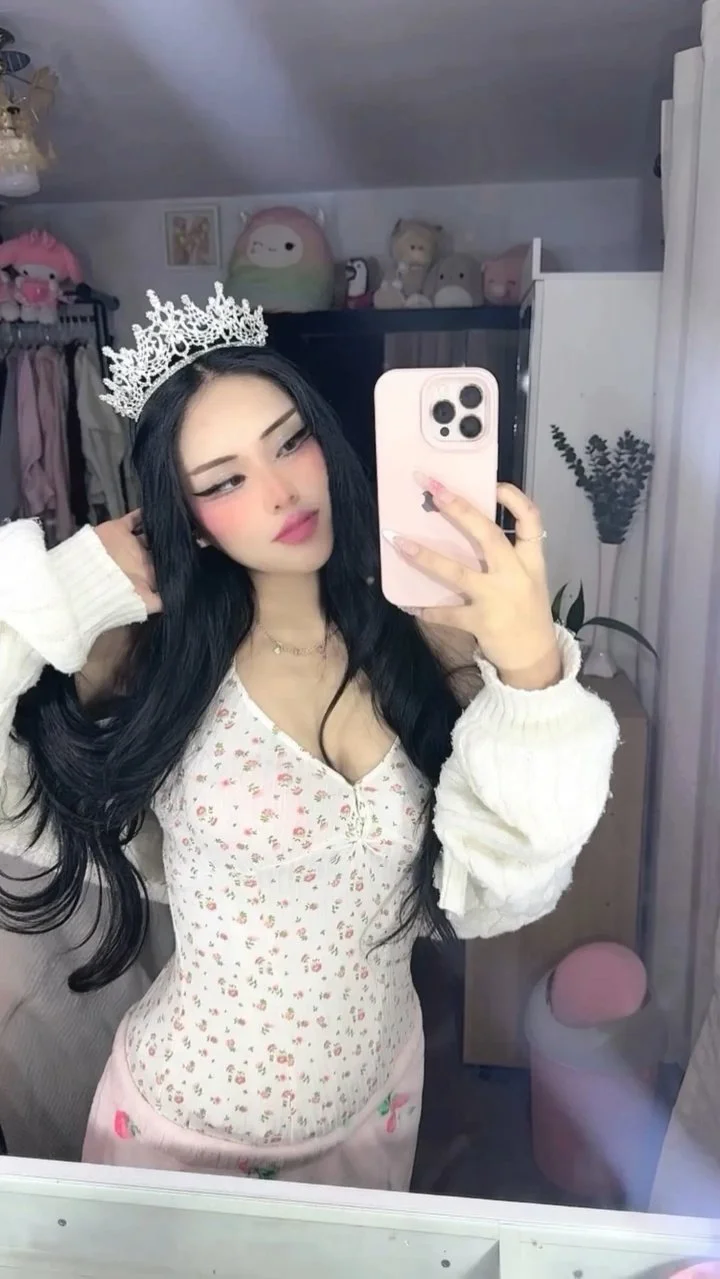 tiktoker dsnely IA main image