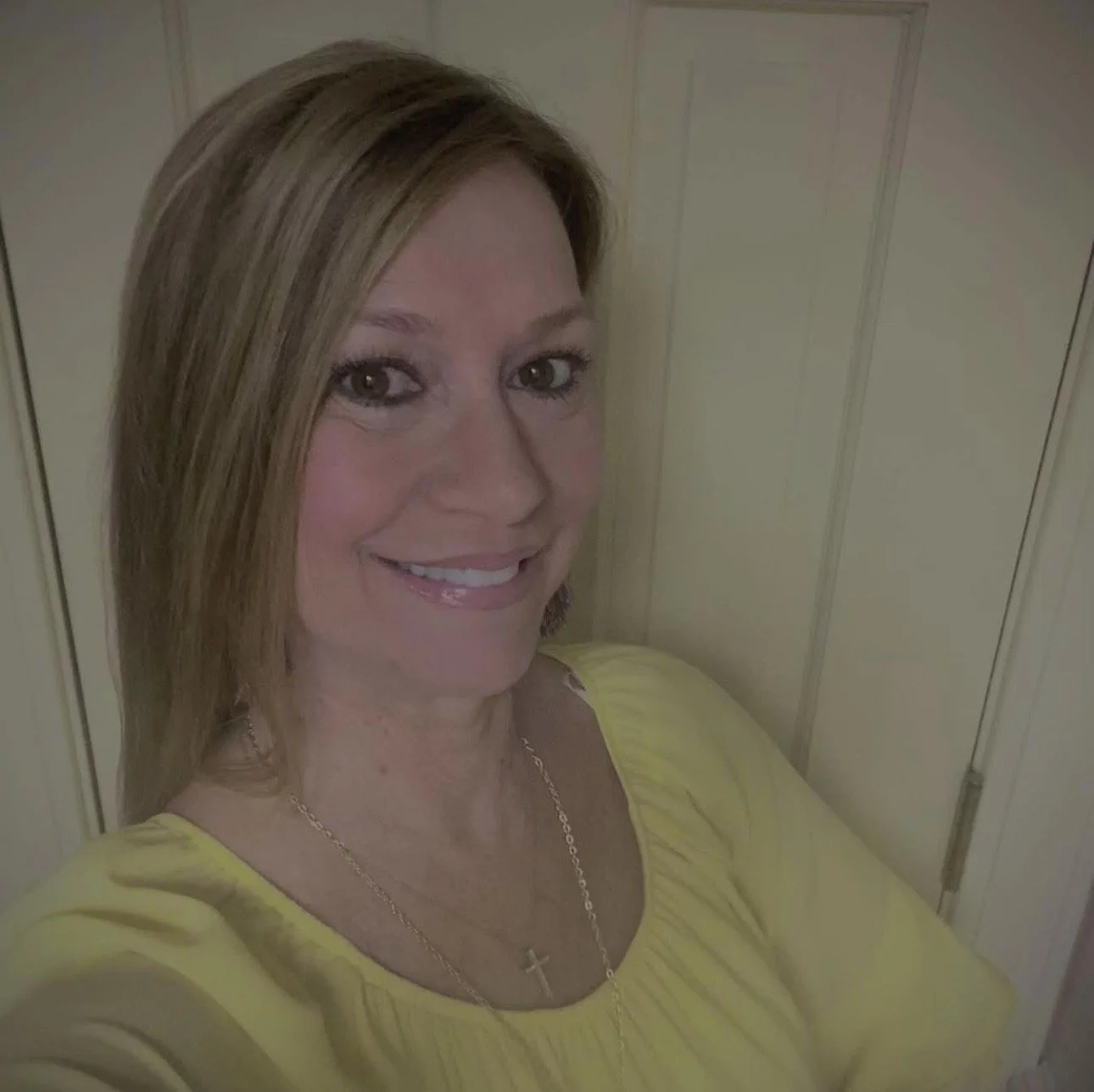 Fat nose white milf Jane sniffs nigger ass image 9