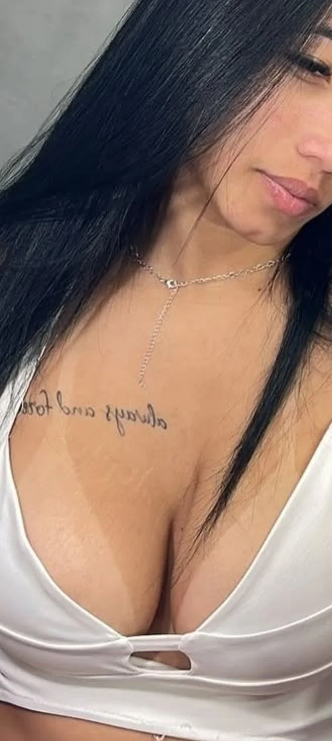 Pra quem gosta de peitoes image 8