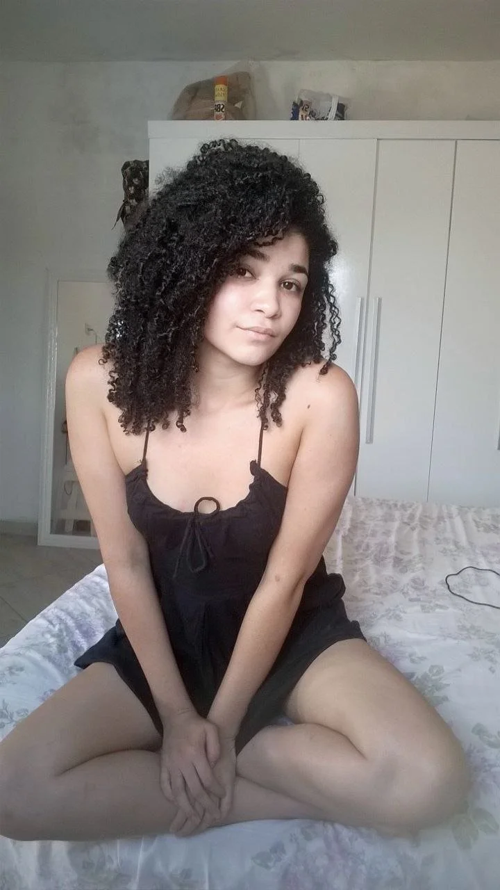 Mais uma vagabunda que gosta de se exibir image 6