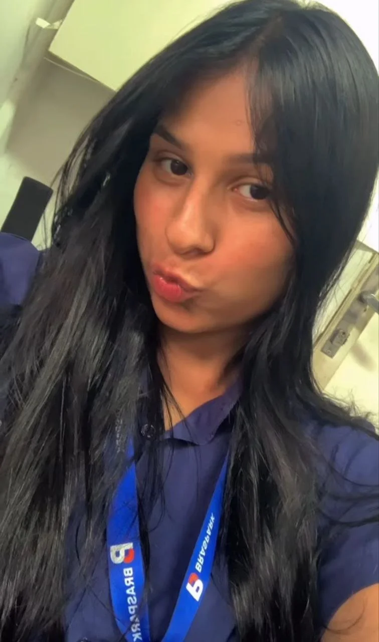Moreninha Delicinha cavalona delirando dando rabinho 🤤🤐🙈😋🔥😈 image 2