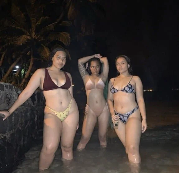 Sexy Poly Chicks image 2