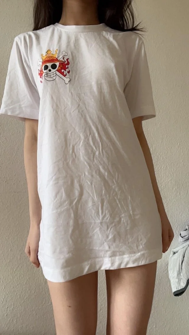 Flat Asian college girl with a phat pussy image 2