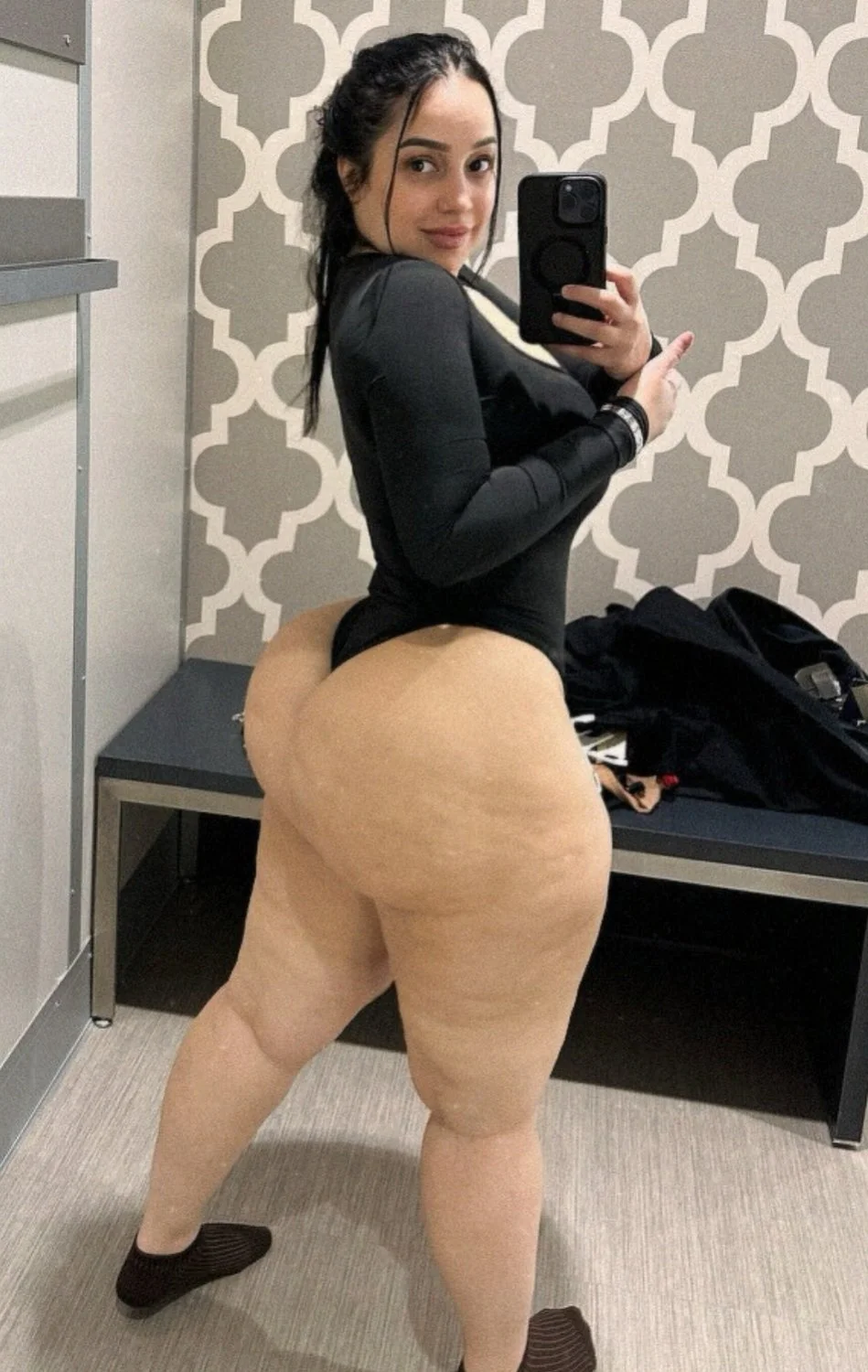 Thick dominican image 6