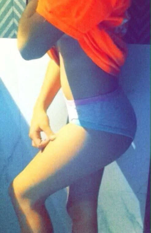 Hermosa hermana de Melissa mexicana image 6