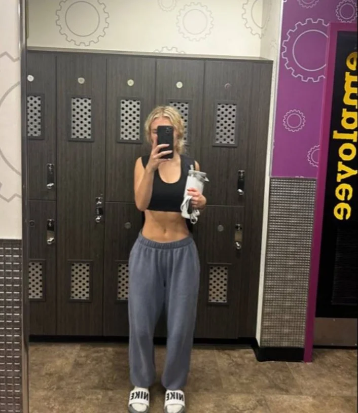 petite white girl main image
