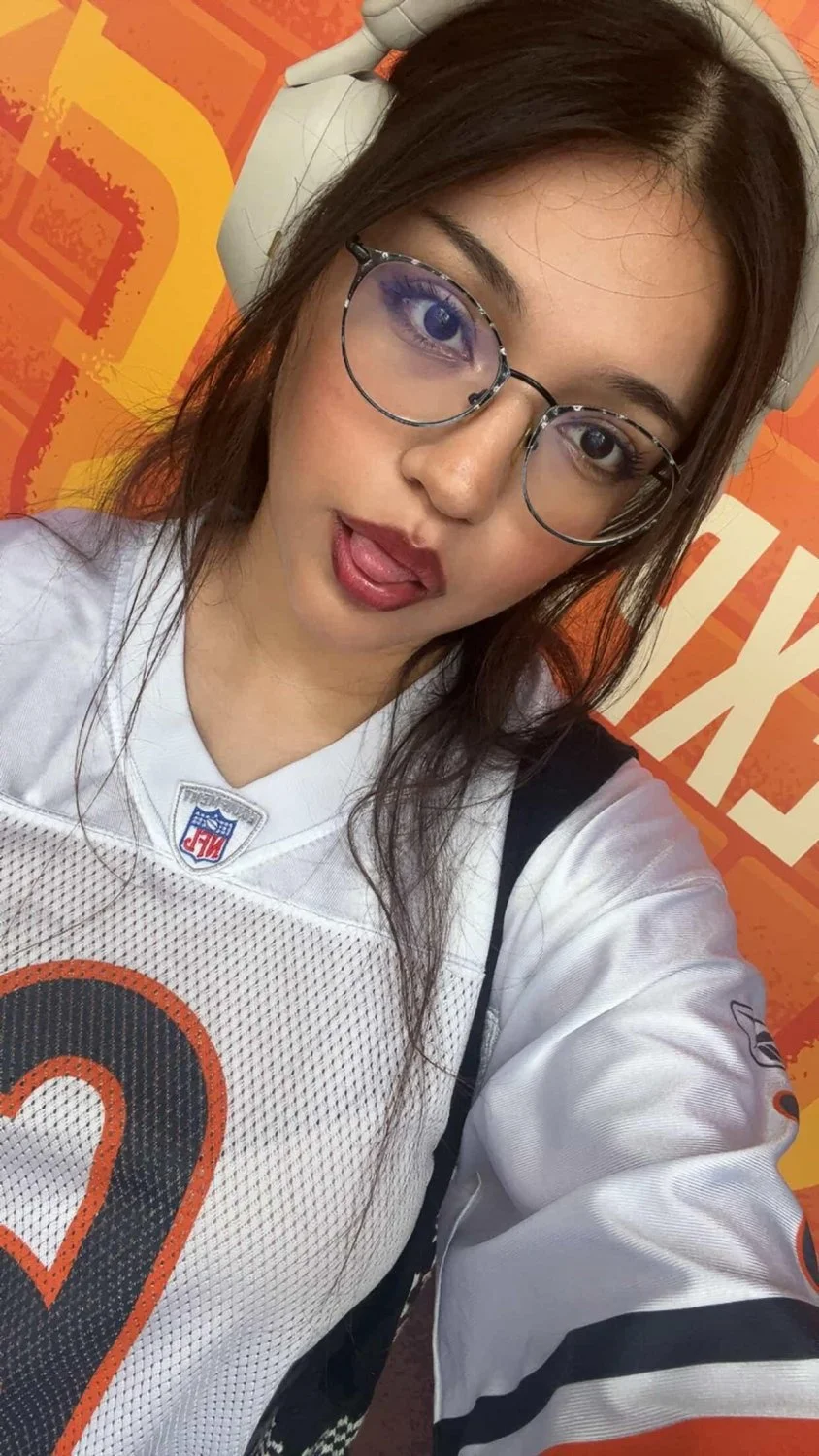 Delia got some nice tits image 12