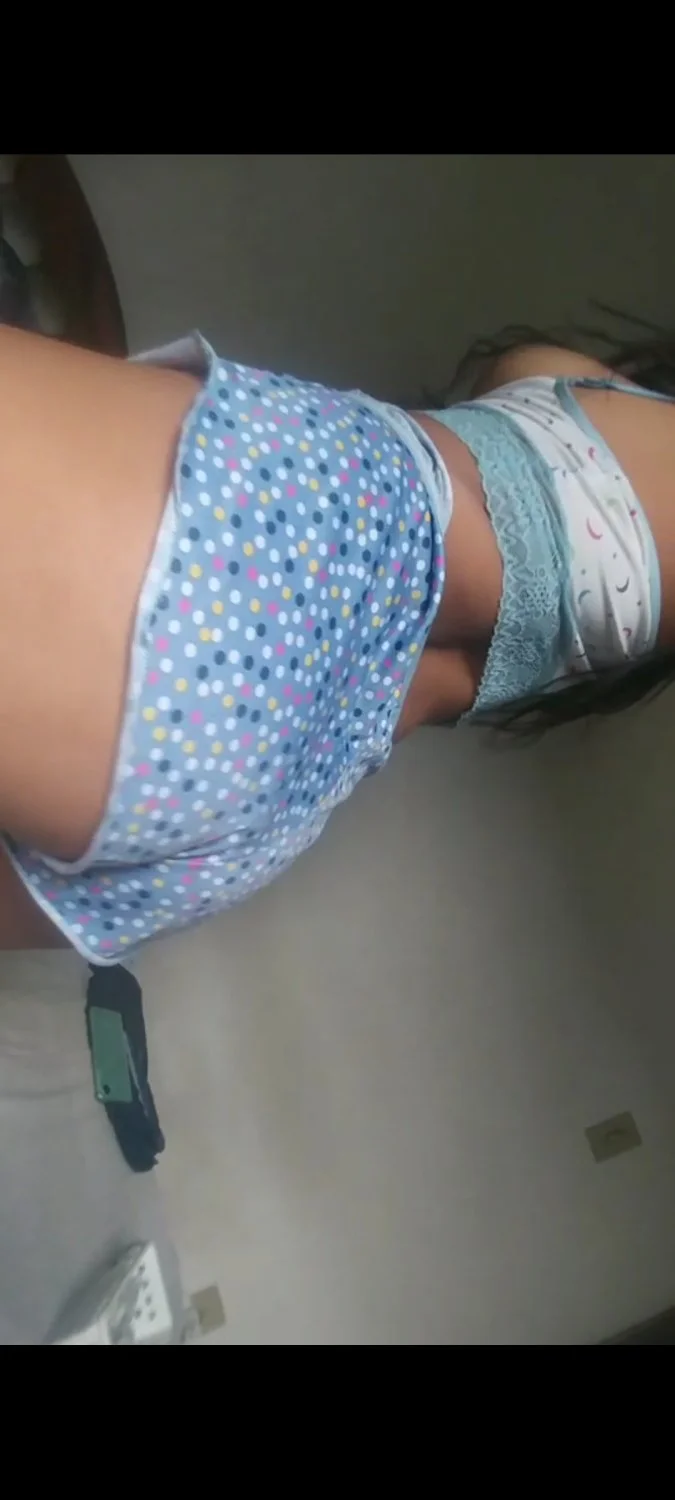 Novinha gostosa image 16