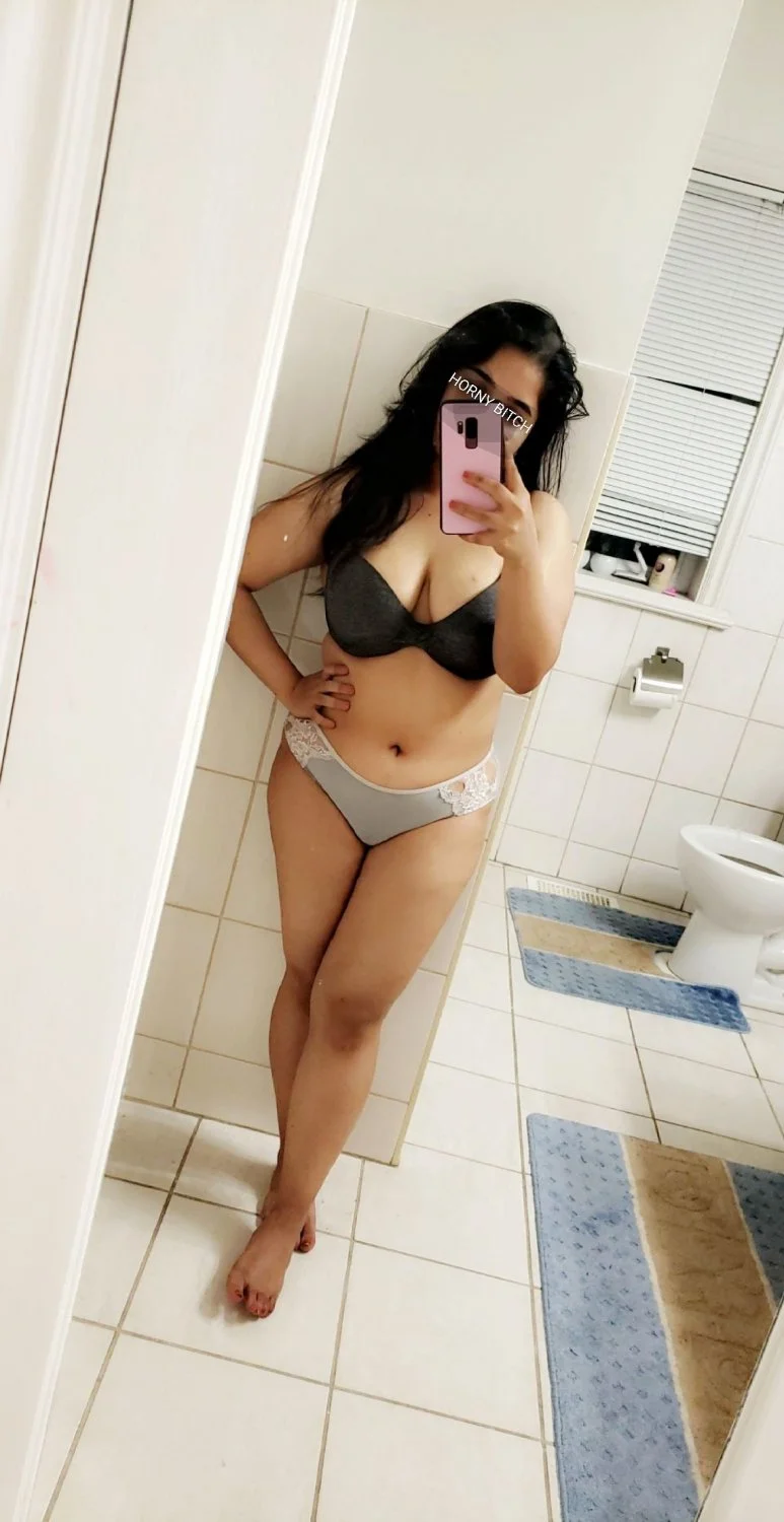 I want you to see my wife's naked ass image 41