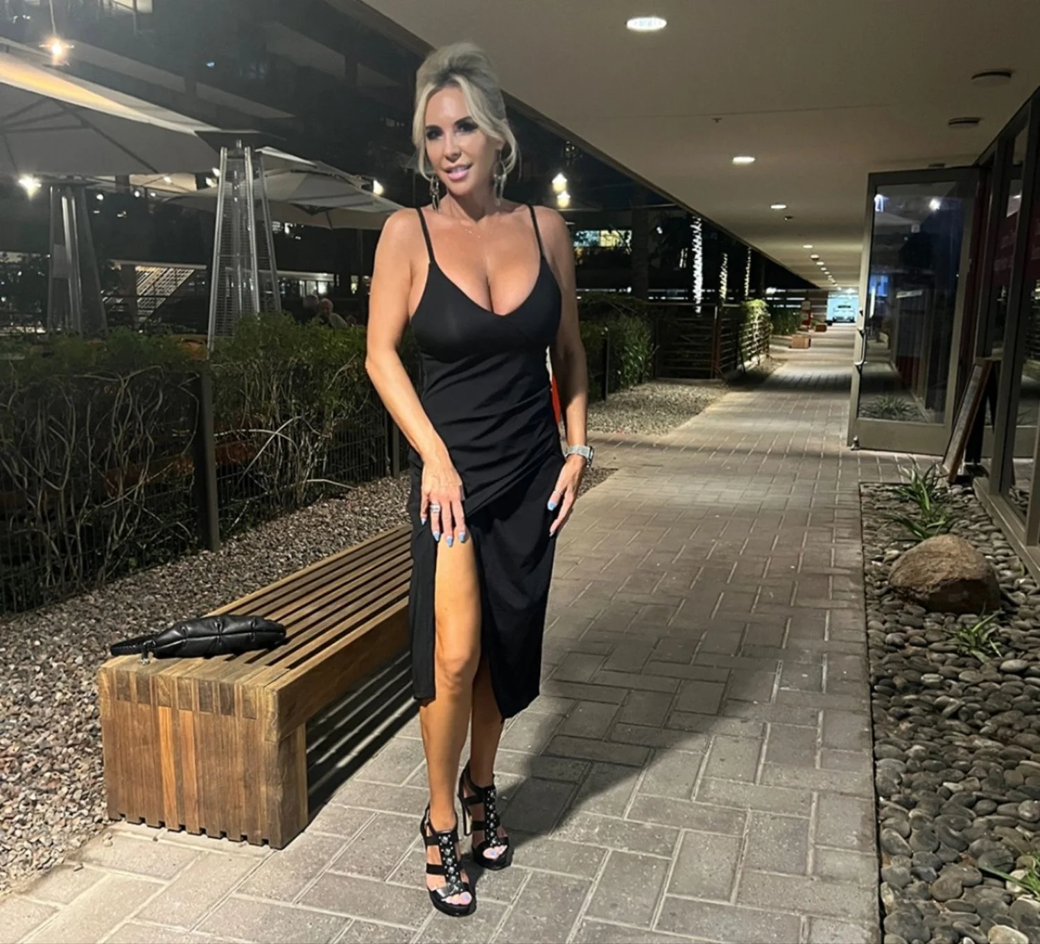Hot sexy Teacher 43 and her daughter image 23