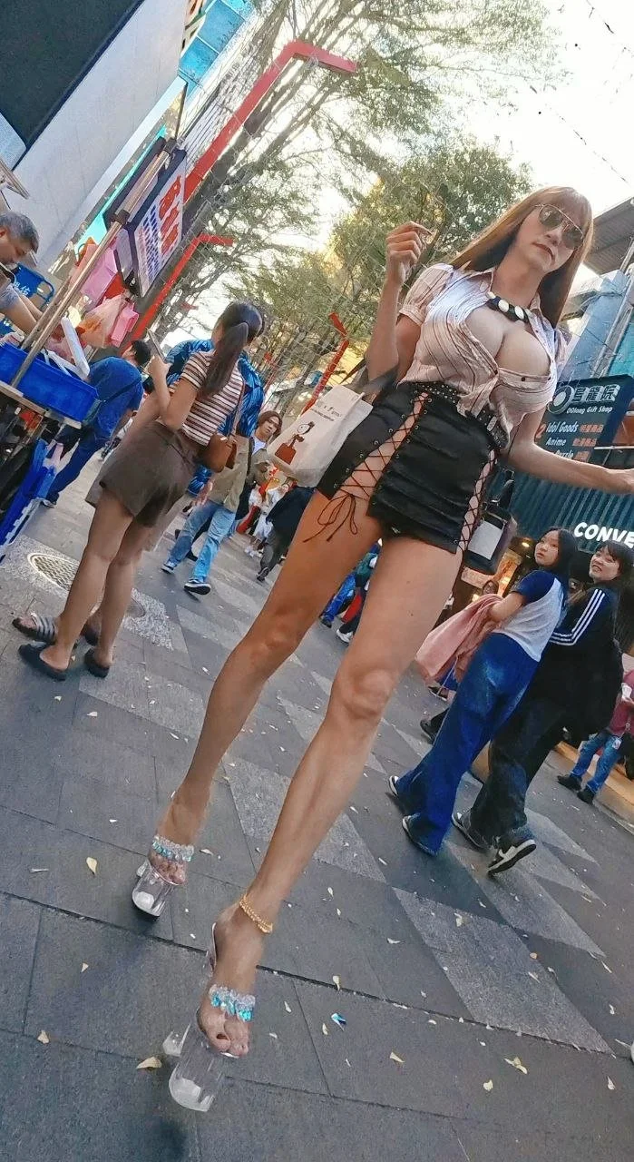 Chinese Exhibitionist CD 02 image 35