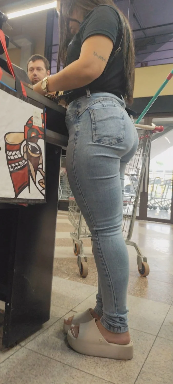 Ass in public 15 image 19