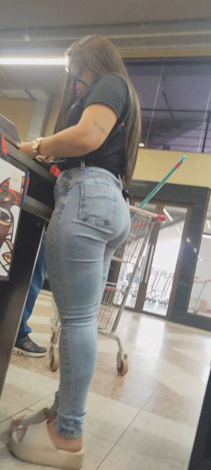 Ass in public 15 image 25