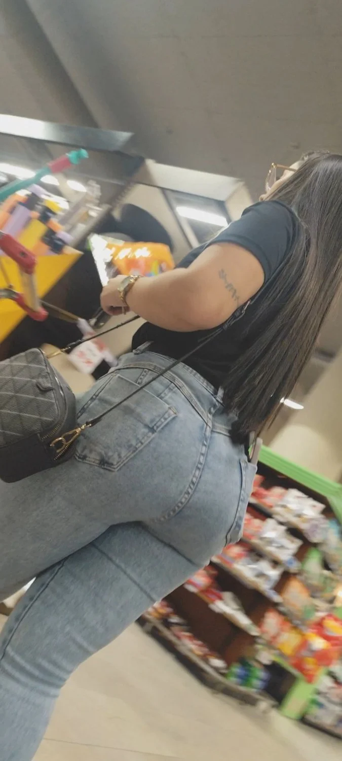 Ass in public 15 image 30