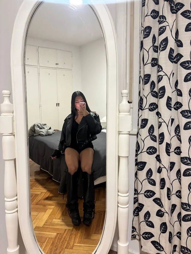 Big booty Chilena image 13