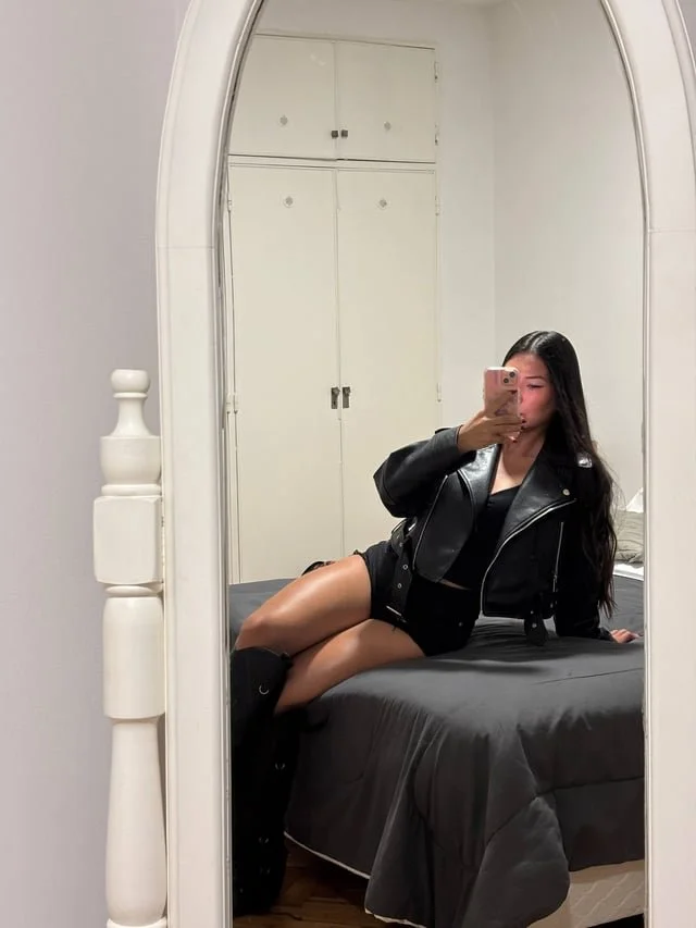 Big booty Chilena image 5
