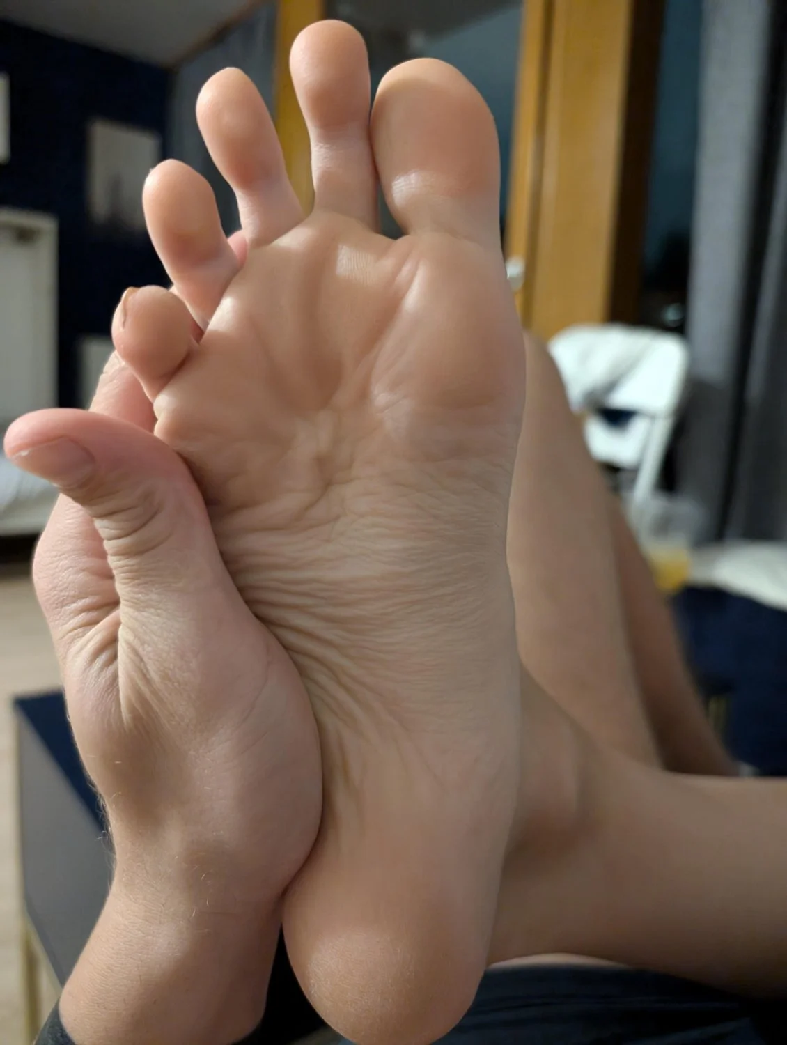 Gf foot slut exposed image 13