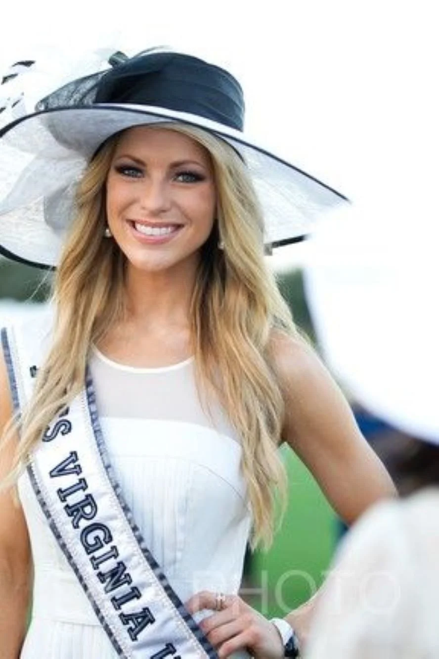 Former beauty queen image 6