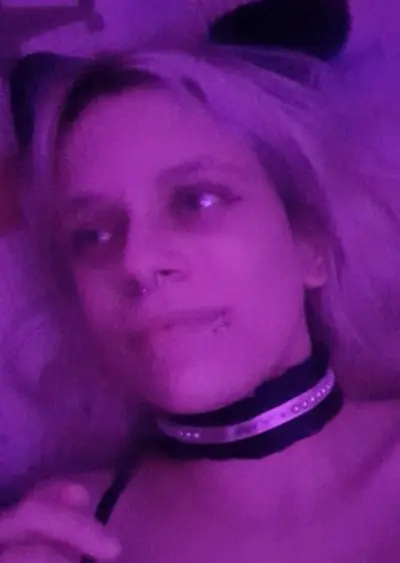Luvskittie. cover image