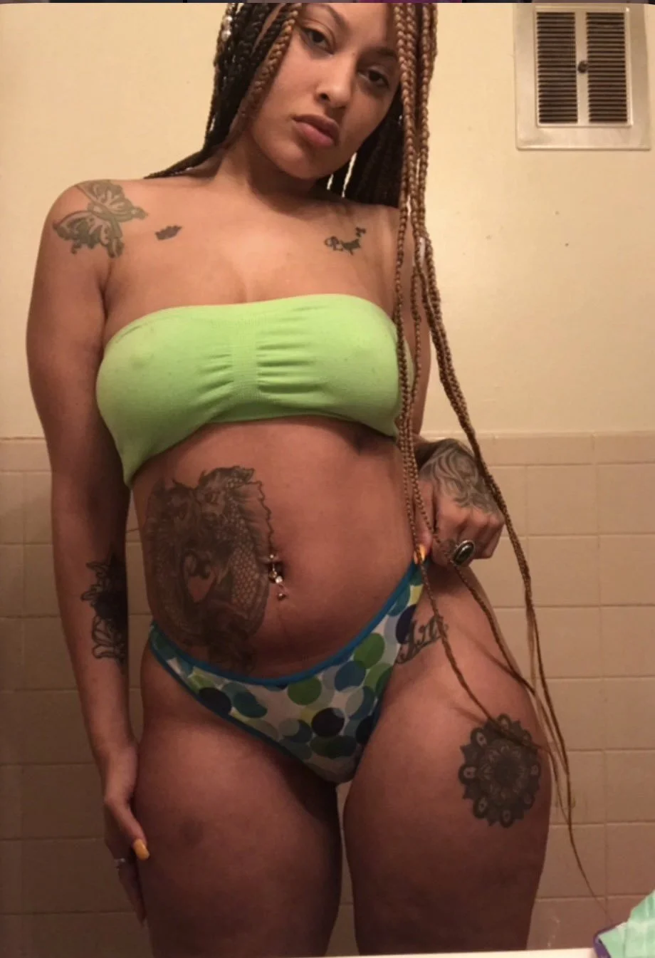 Handicap disabled baddie image 4
