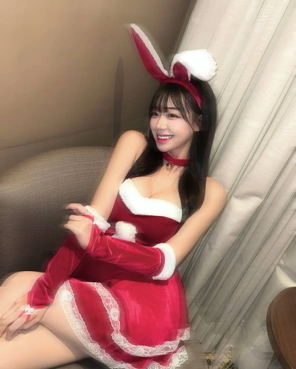 Korean Cheerleader Suhan image 2