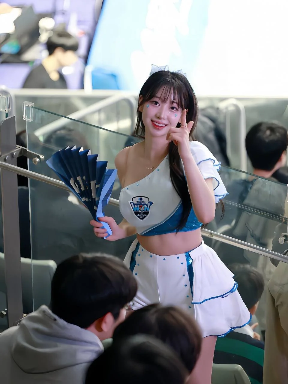 Korean Cheerleader Suhan image 24