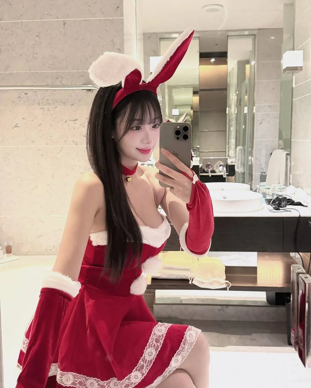 Korean Cheerleader Suhan image 5