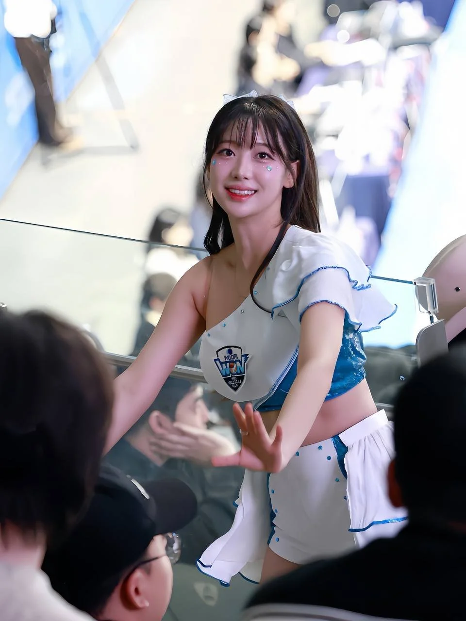 Korean Cheerleader Suhan image 8
