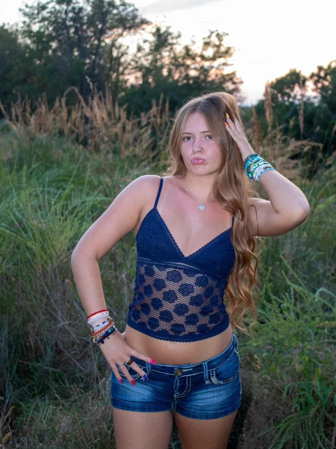 Thick American snowbunny Brandie image 13