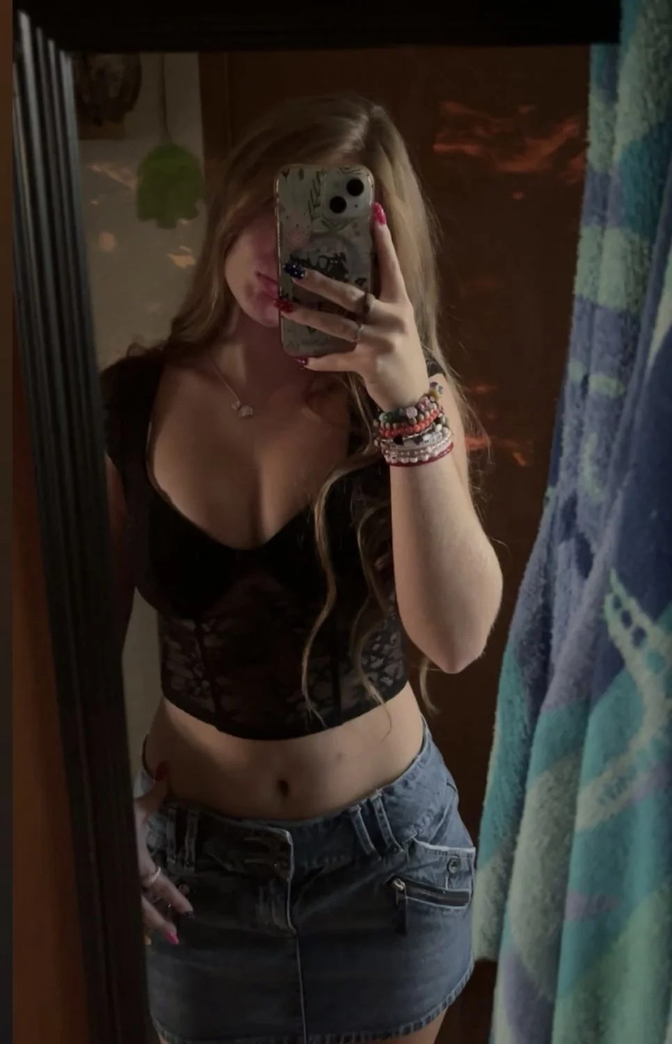 Thick American snowbunny Brandie image 7